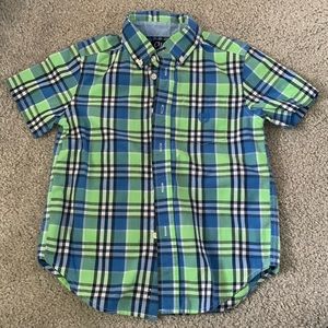 Chaps button up dress shirt for boy size 5 runs small platted Great Shape